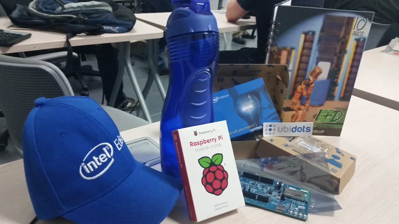 The prizes for the 1st place